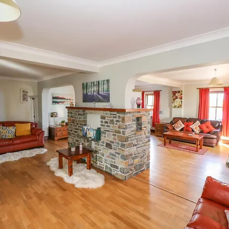 Kates Casa de Férias Clonbur