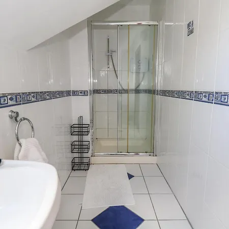 Kates بيت للعطل Clonbur